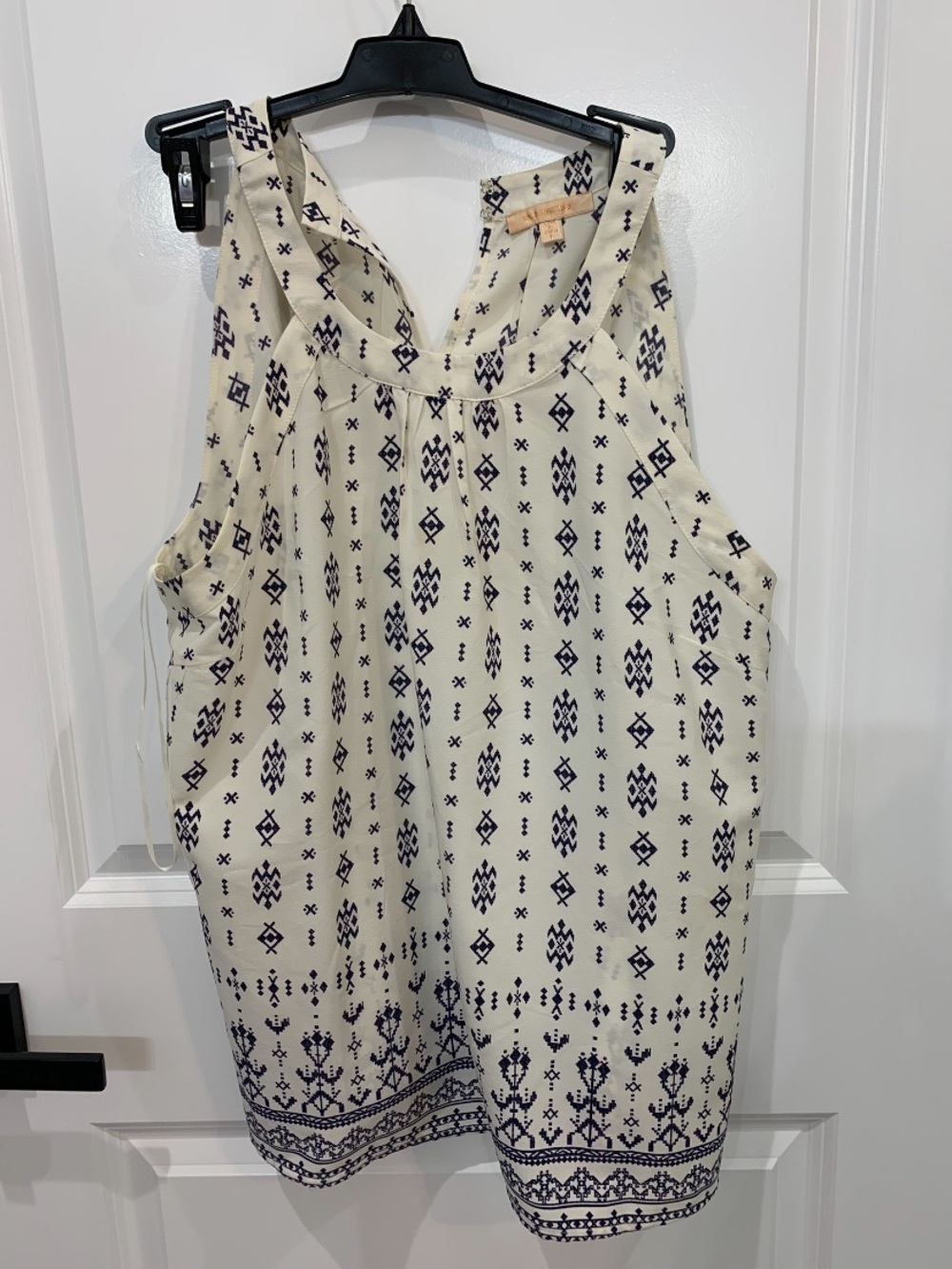Skies Are Blue Sleeveless Cream Patterned Halter Top